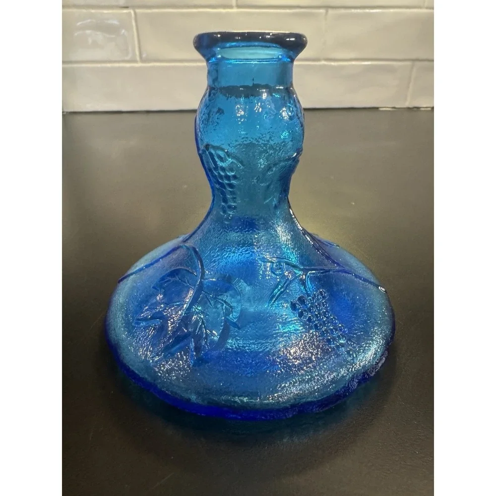 L E Smith Heavy Turquoise Or‎ Sea Blue Color Glass Grapes & Leaves Candle Holder